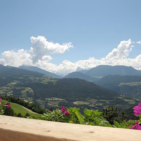 Rumpelehof Villandro Esterno foto